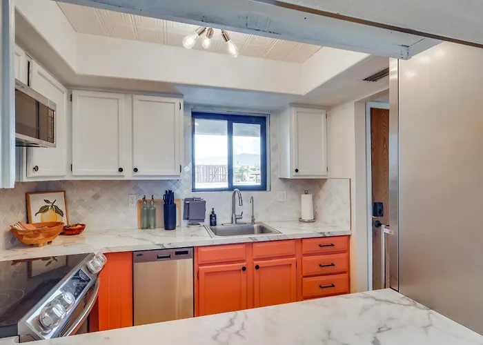Ferienhaus < 2 Mi To London Bridge: Chic W/ Pool Access Lake Havasu City